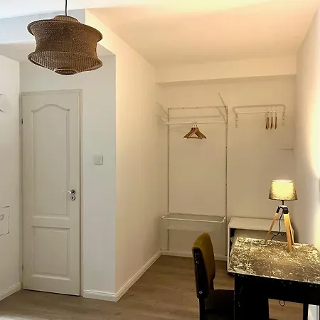 Vadrózsa Kertkapcsolatos Apartamento *
