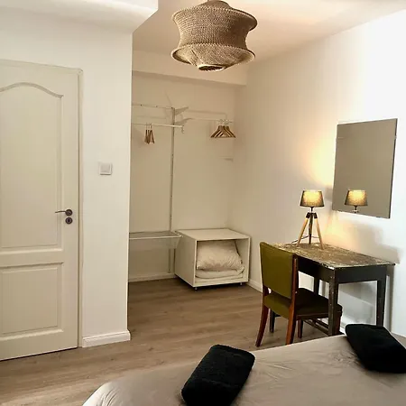 Vadrozsa Kertkapcsolatos