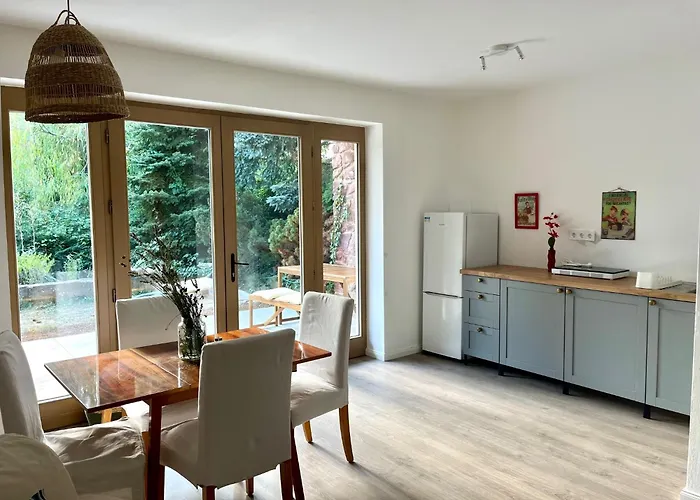 Appartement Vadrozsa Kertkapcsolatos *